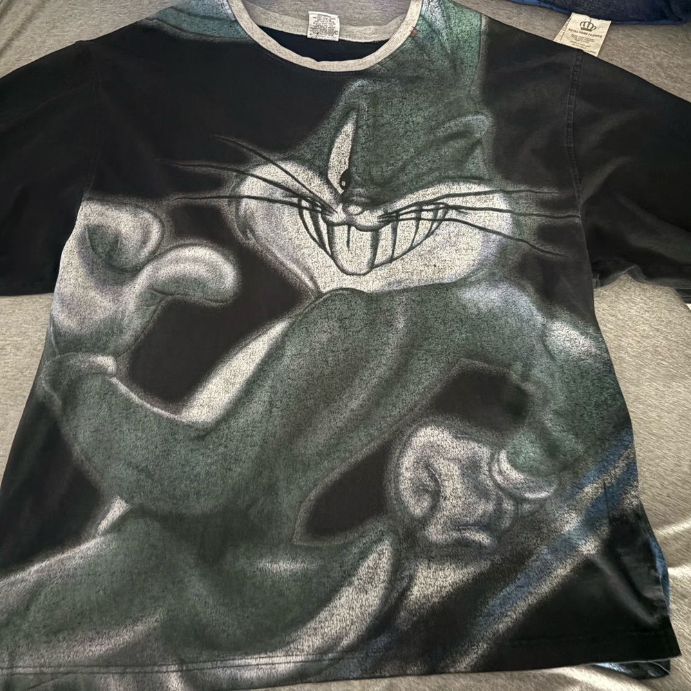 Warner Bros. Black and gray Bugs Bunny Short Sleeve Tee
